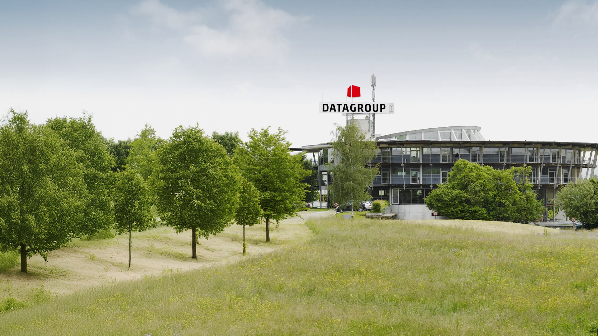 DATAGROUP Solution