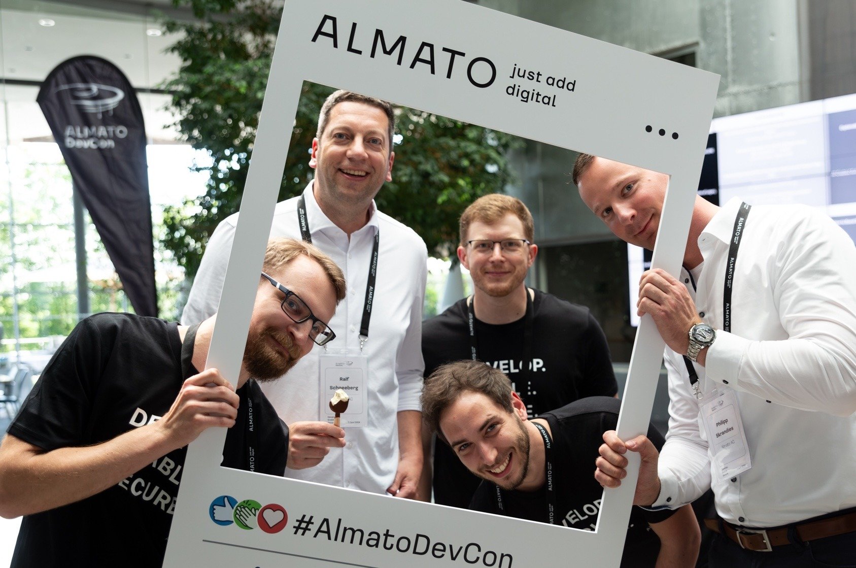 Almato DevCon Selfie